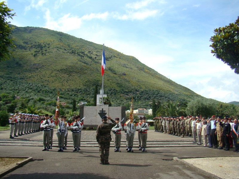 Le cimetière militaire français de Venafro en Italie.  Dsc05838